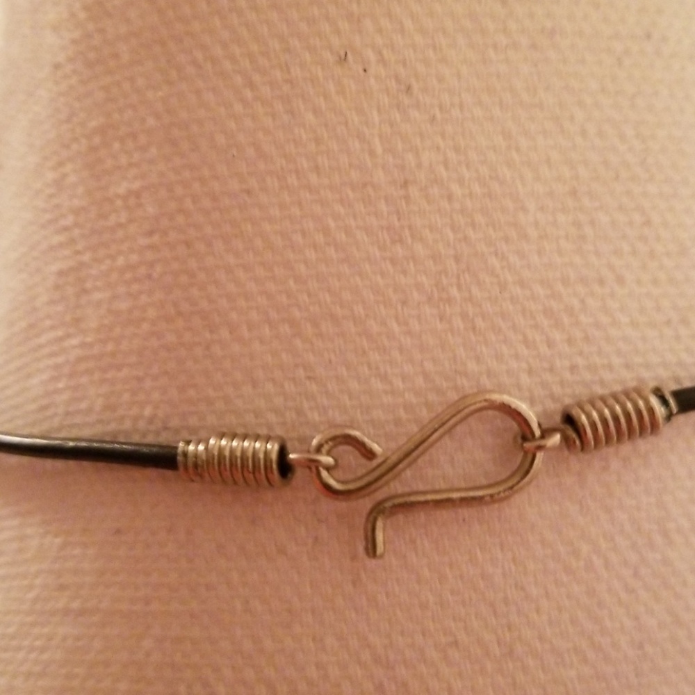 Choker necklace - Picture 3 of 3